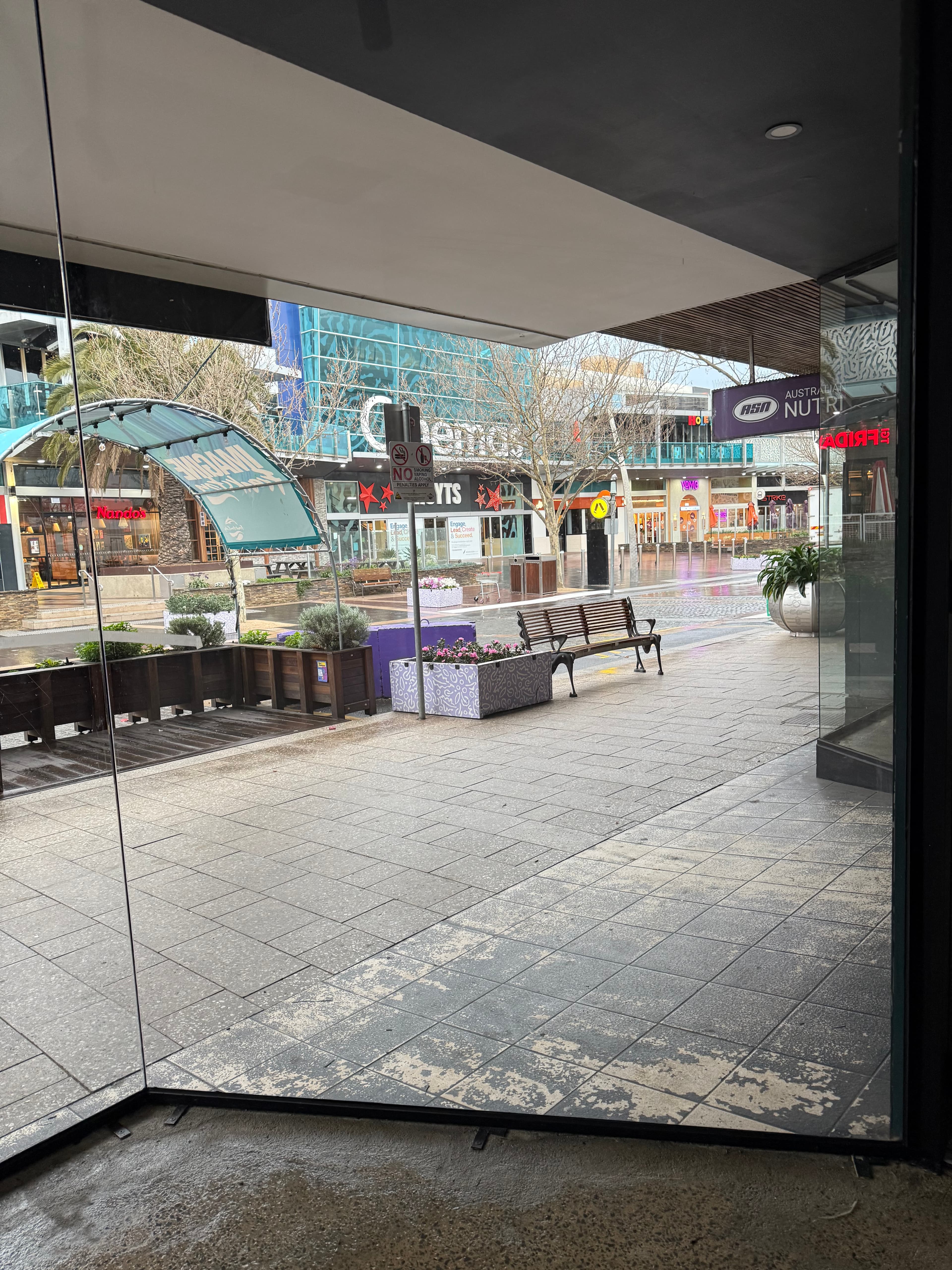 Clean replacement shopfront glass installed by Lock Tight Glass in Frankston